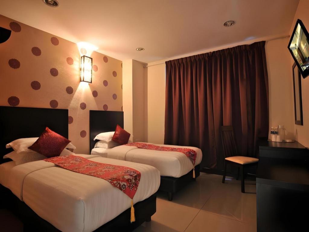 Sea Lion Hotel @ Кланг Экстерьер фото